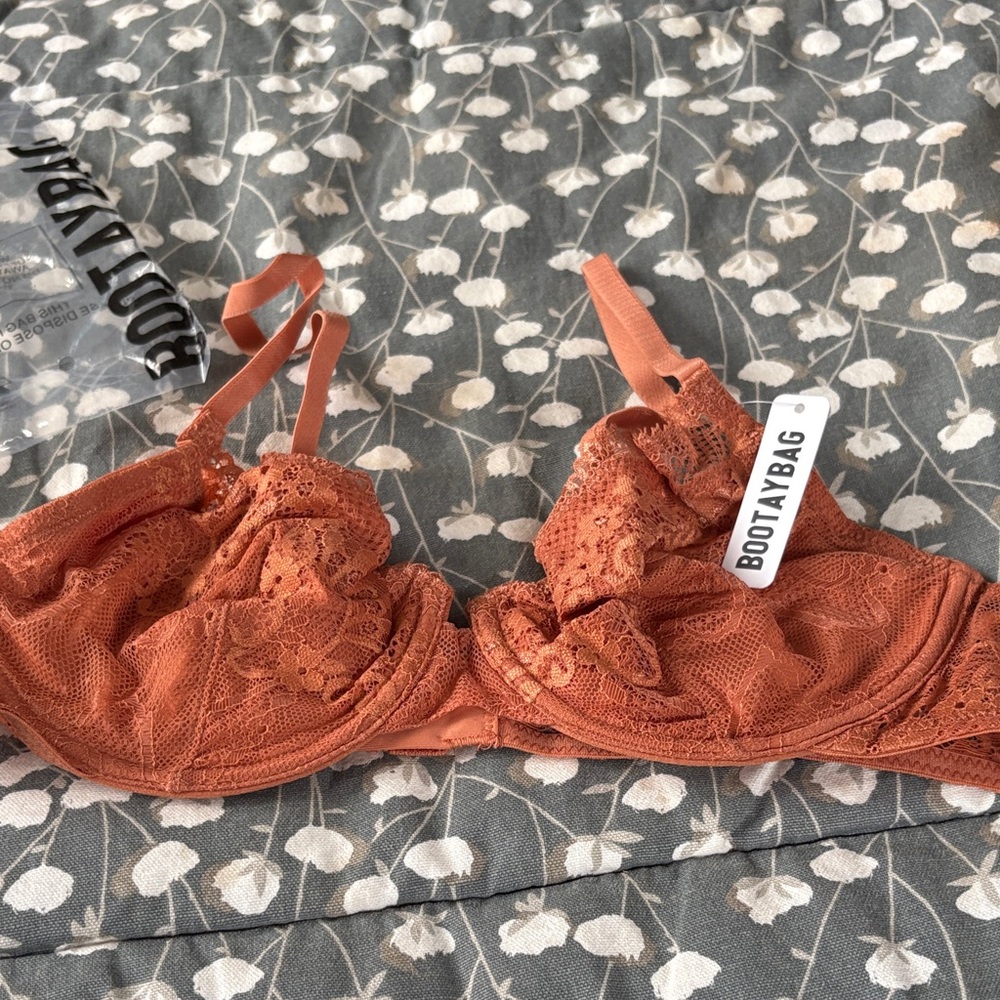 6️⃣9️⃣3️⃣ Women's Lace Bra-Terracotta